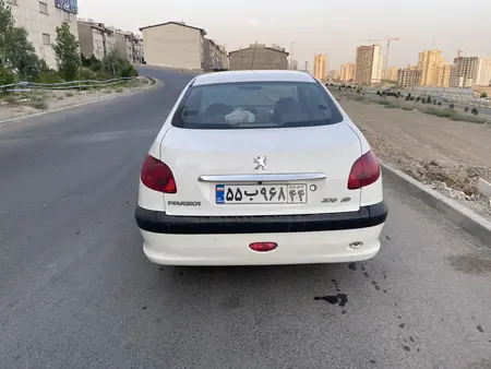 پژو ۲۰۶ صندوق دار v10 - 1389
