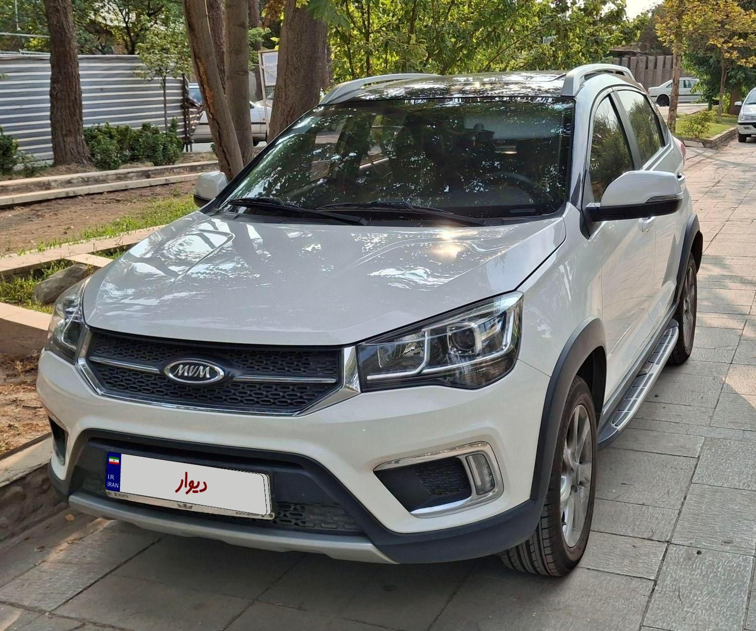 ام وی ام X22 دنده ای اسپرت لاکچری - 1401