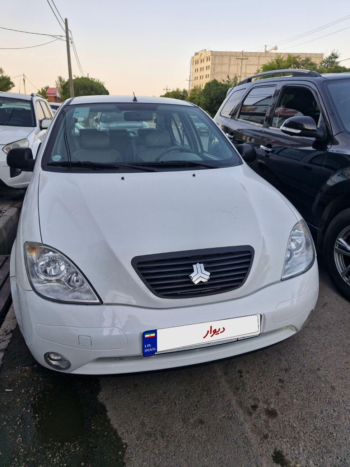 تیبا صندوق دار SX - 1400