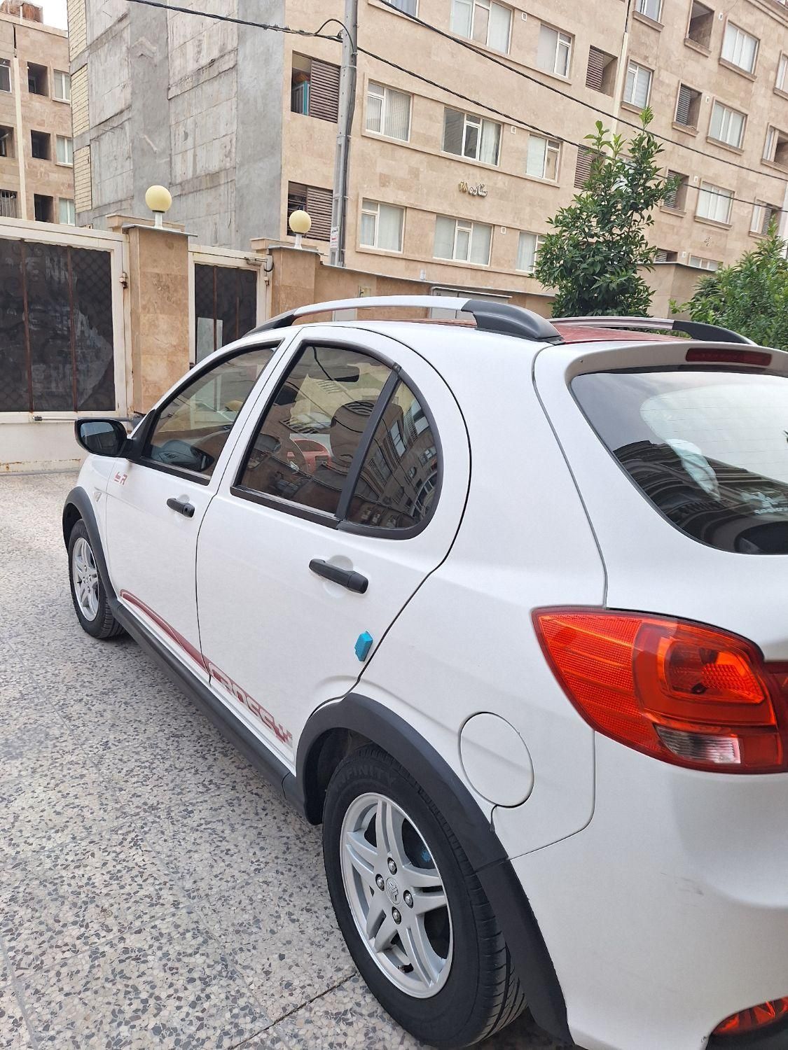 کوییک R دنده‌ای - 1400