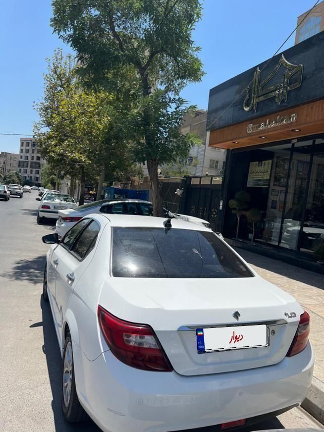 دنا پلاس توربو 6 دنده - 1401