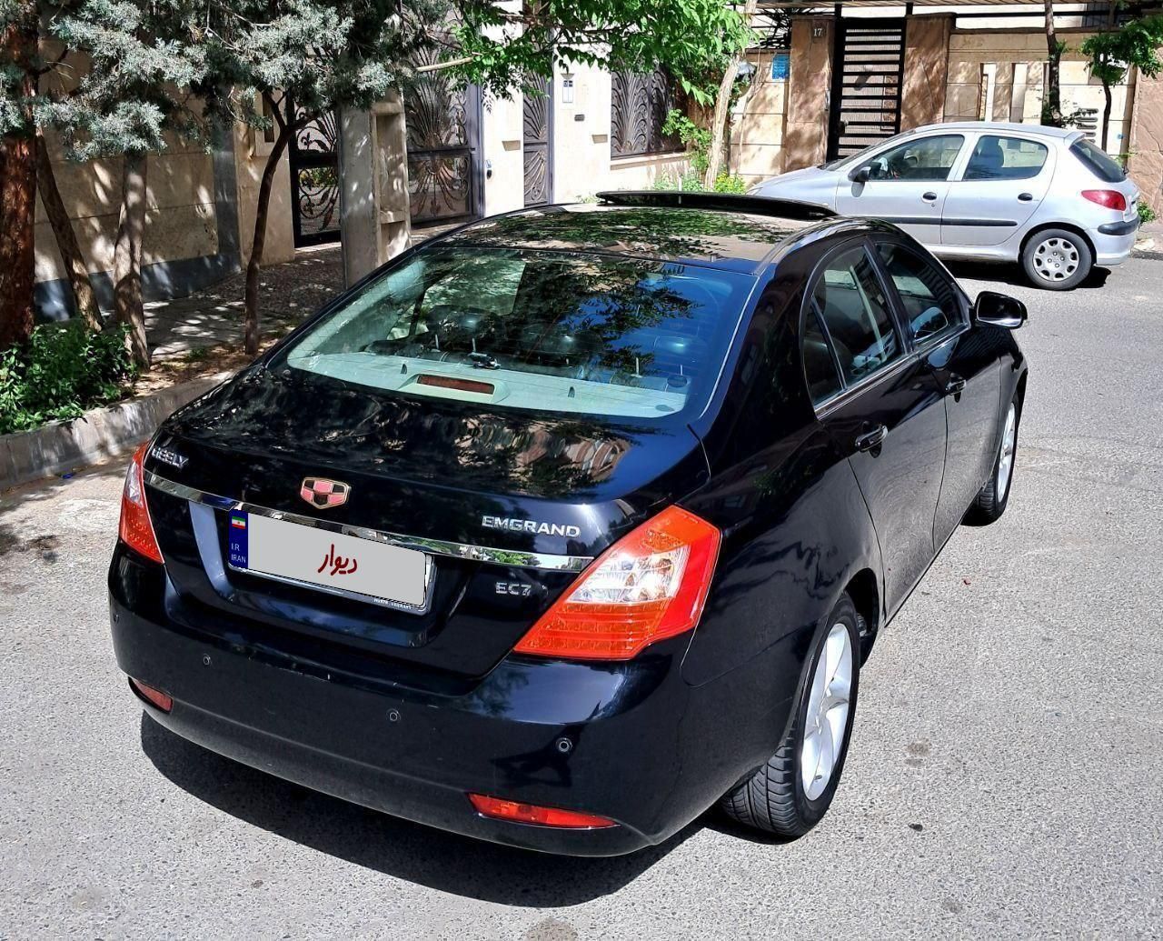 جیلی امگرند 7 دنده‌ای - 2013
