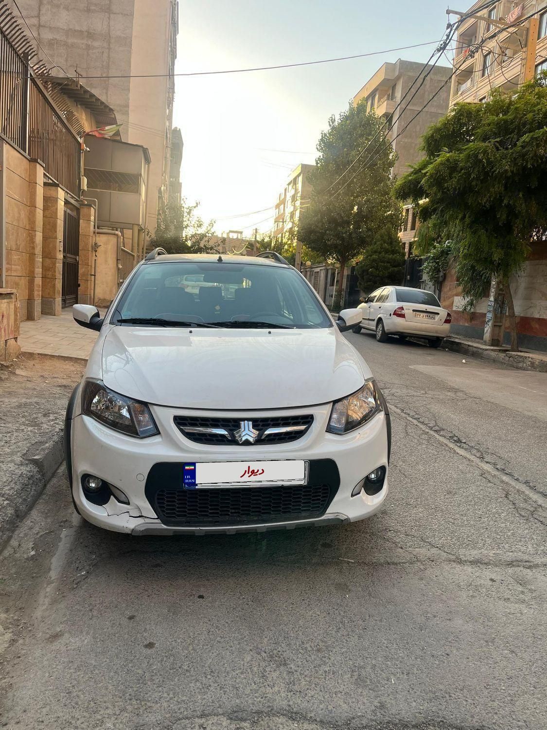 خودرو کوییک، R آگهی ann_19339130