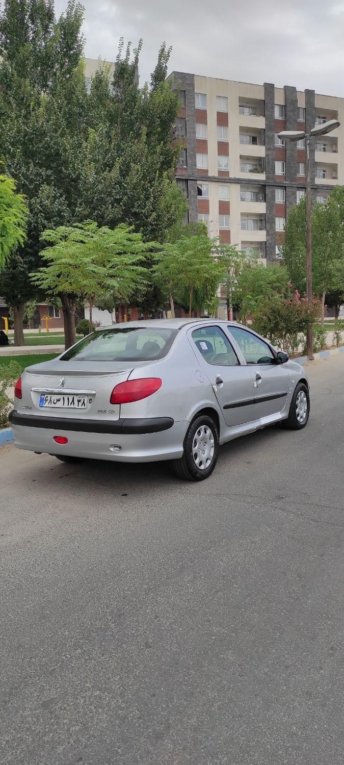 پژو ۲۰۶ صندوق دار v8 - 1385