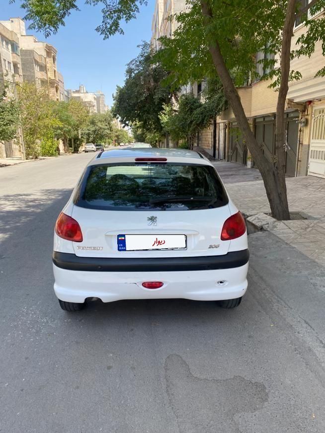 پژو 206 تیپ 2 - 1396
