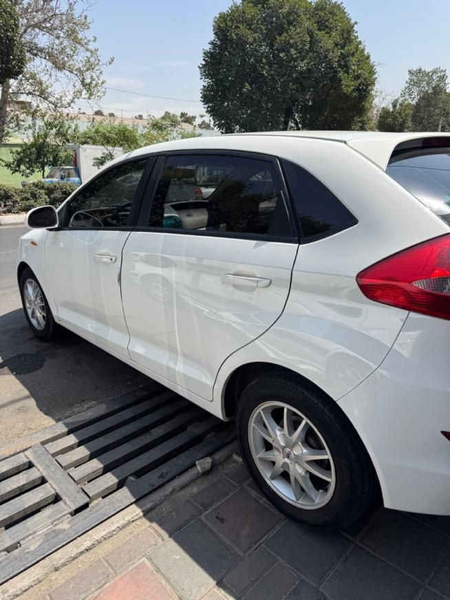 ام وی ام 315 هاچ بک ساده دنده ای - 1392