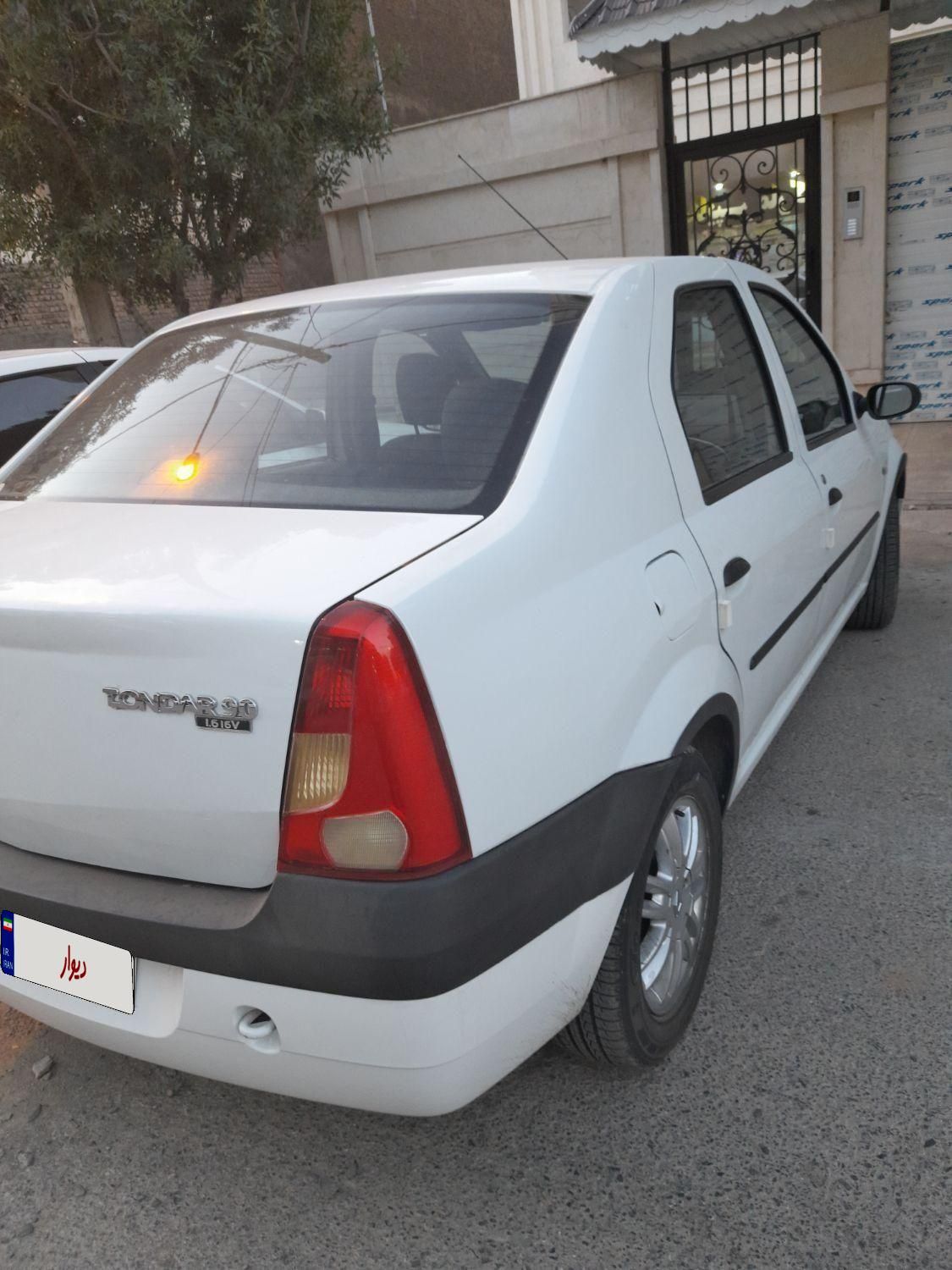 خودرو رنو، تندر 90 آگهی ann_19339396