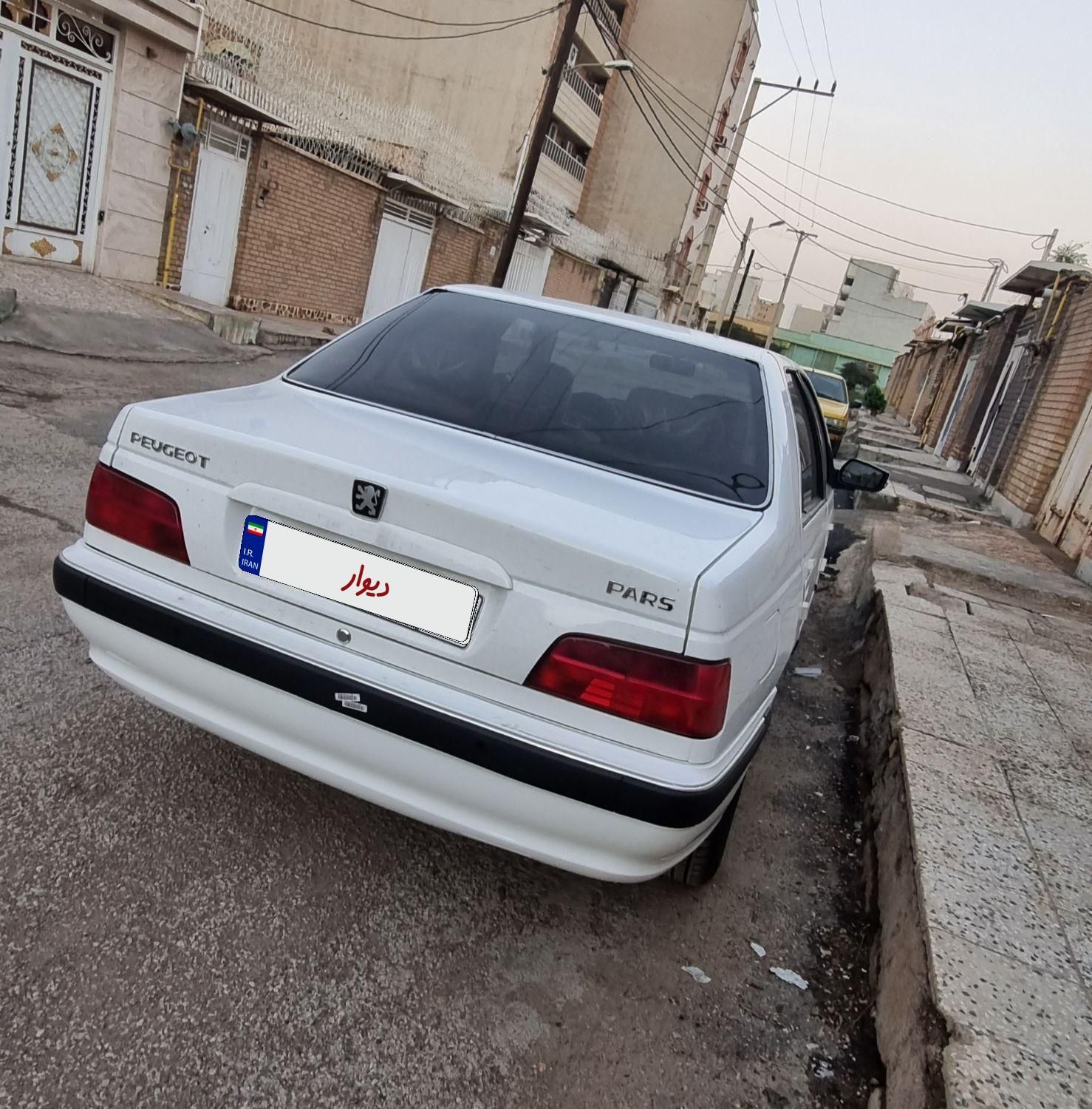 پژو پارس XU7P - 1402