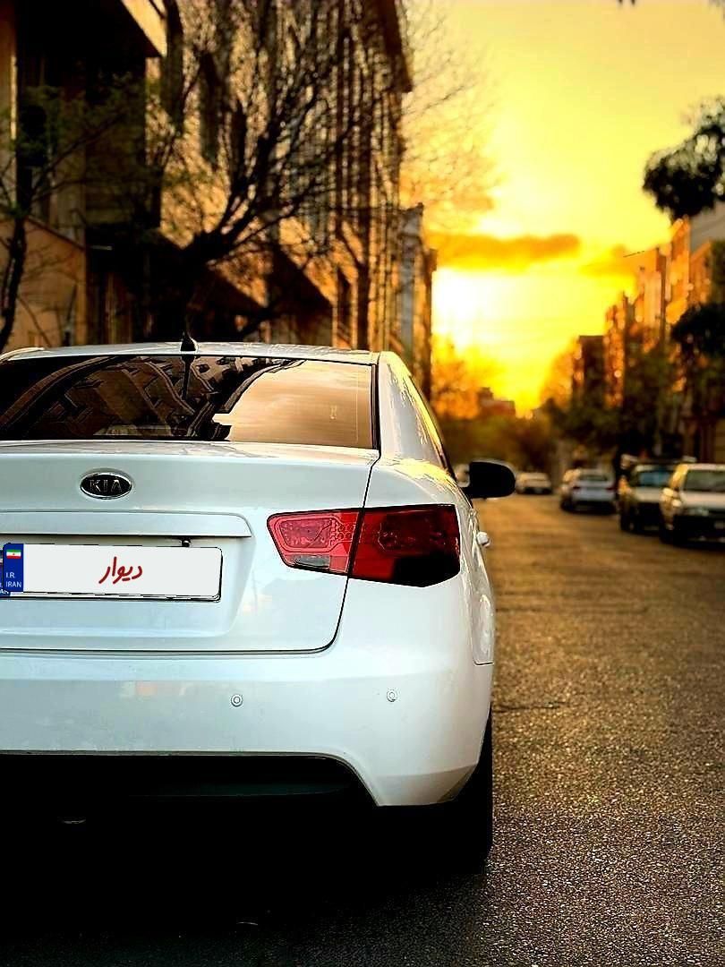 خودرو کیا، سراتو مونتاژ آگهی ann_19339554
