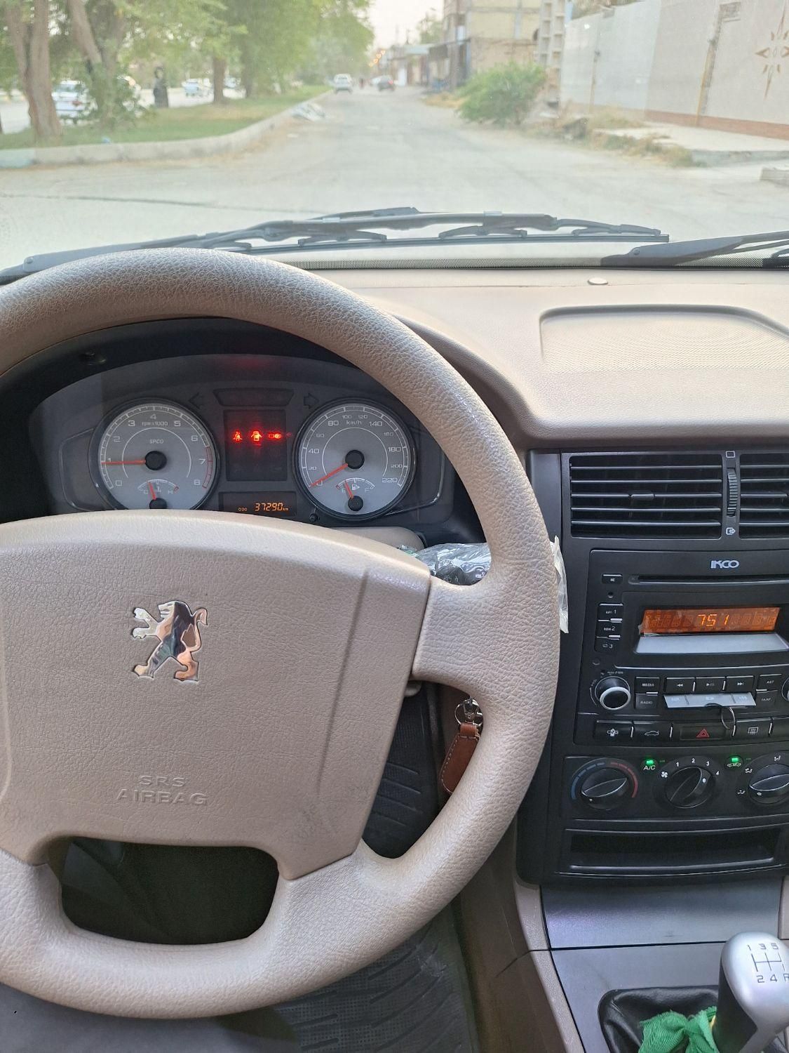 پژو 405 SLX بنزینی TU5 - 1399