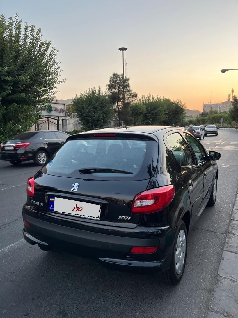 پژو 207 دنده‌ای TU3 - 1402