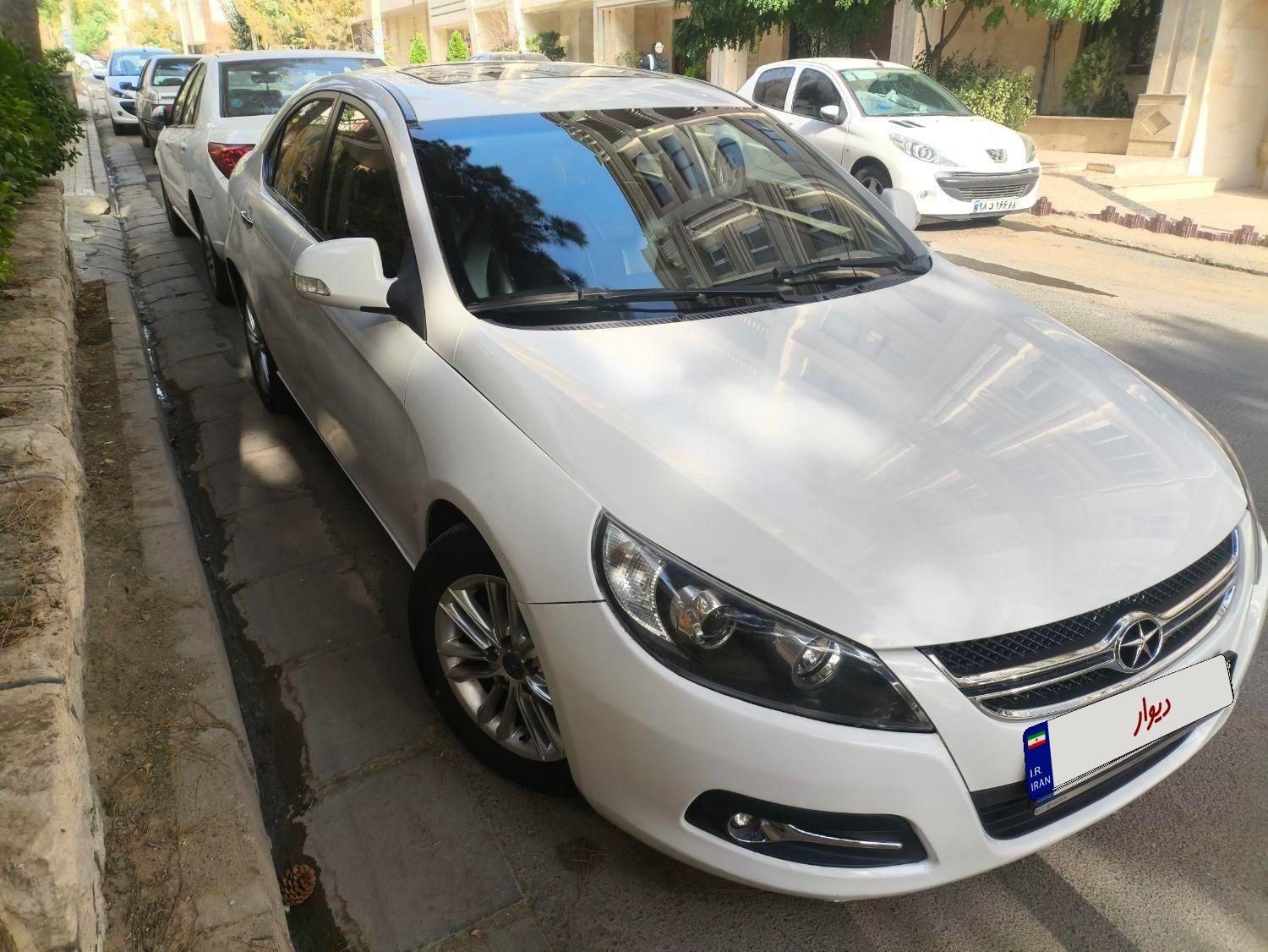 جک J5 اتوماتیک - 1394