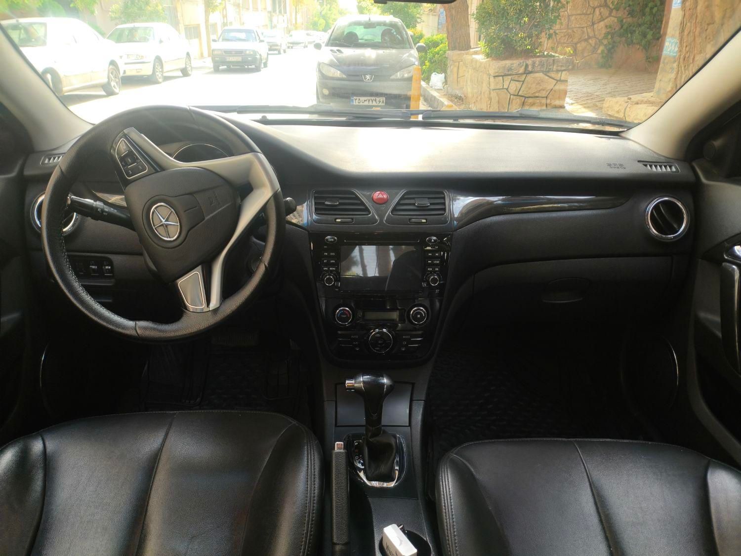 جک J5 اتوماتیک - 1394