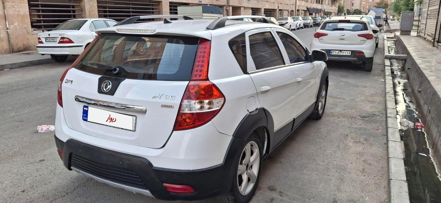 خودرو دانگ فنگ، H30 کراس آگهی ann_19340280
