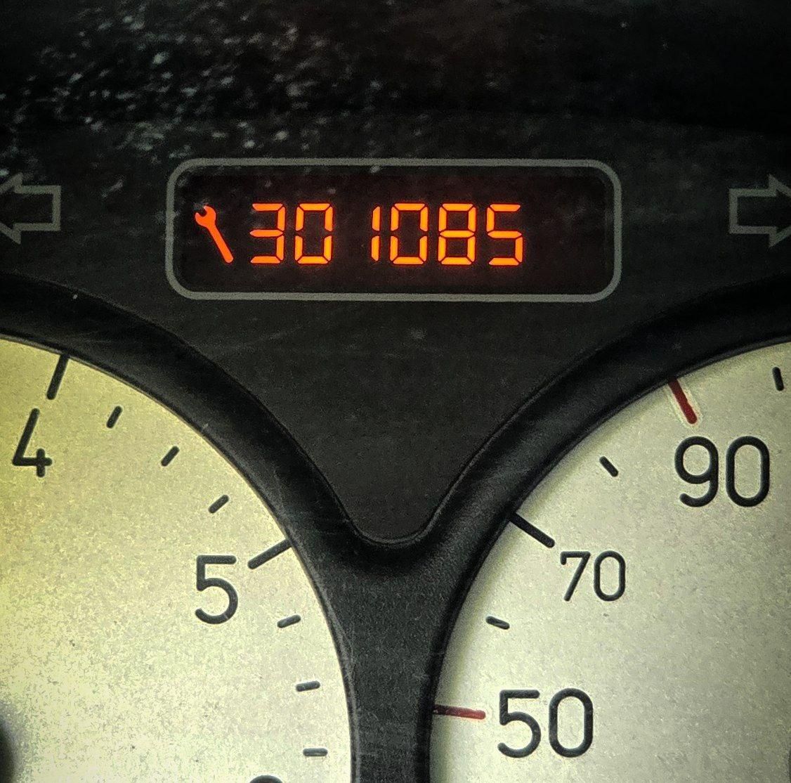 پژو ۲۰۶ صندوق دار v8 - 1386