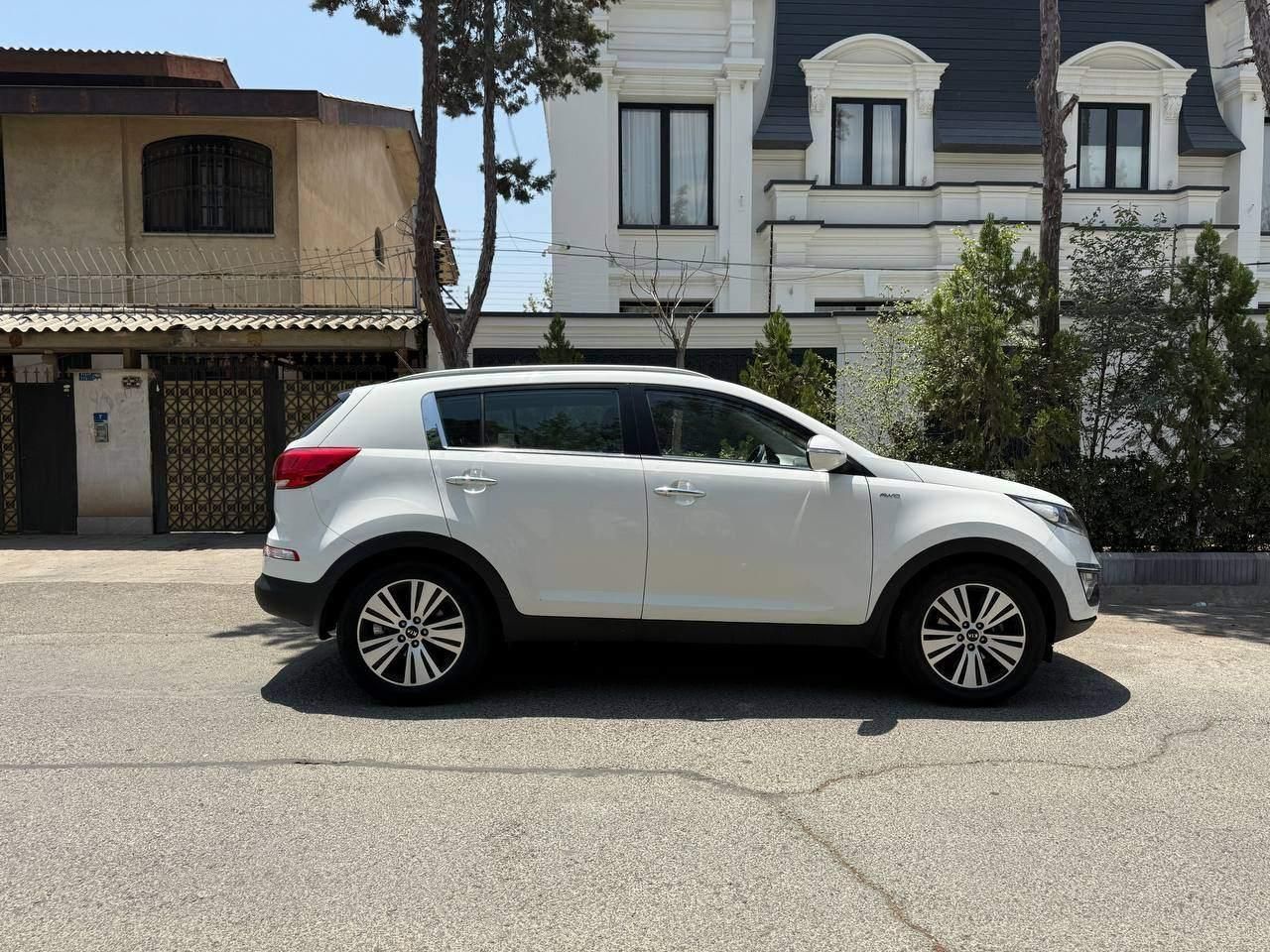 کیا اسپورتیج 4 سیلندر فول 2400cc - 2016