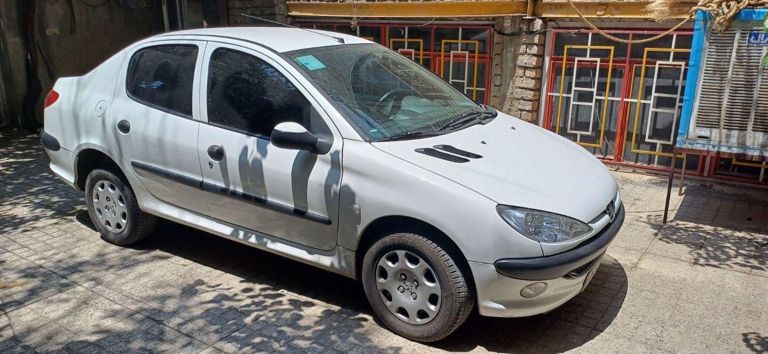 پژو ۲۰۶ صندوق دار v8 - 1397