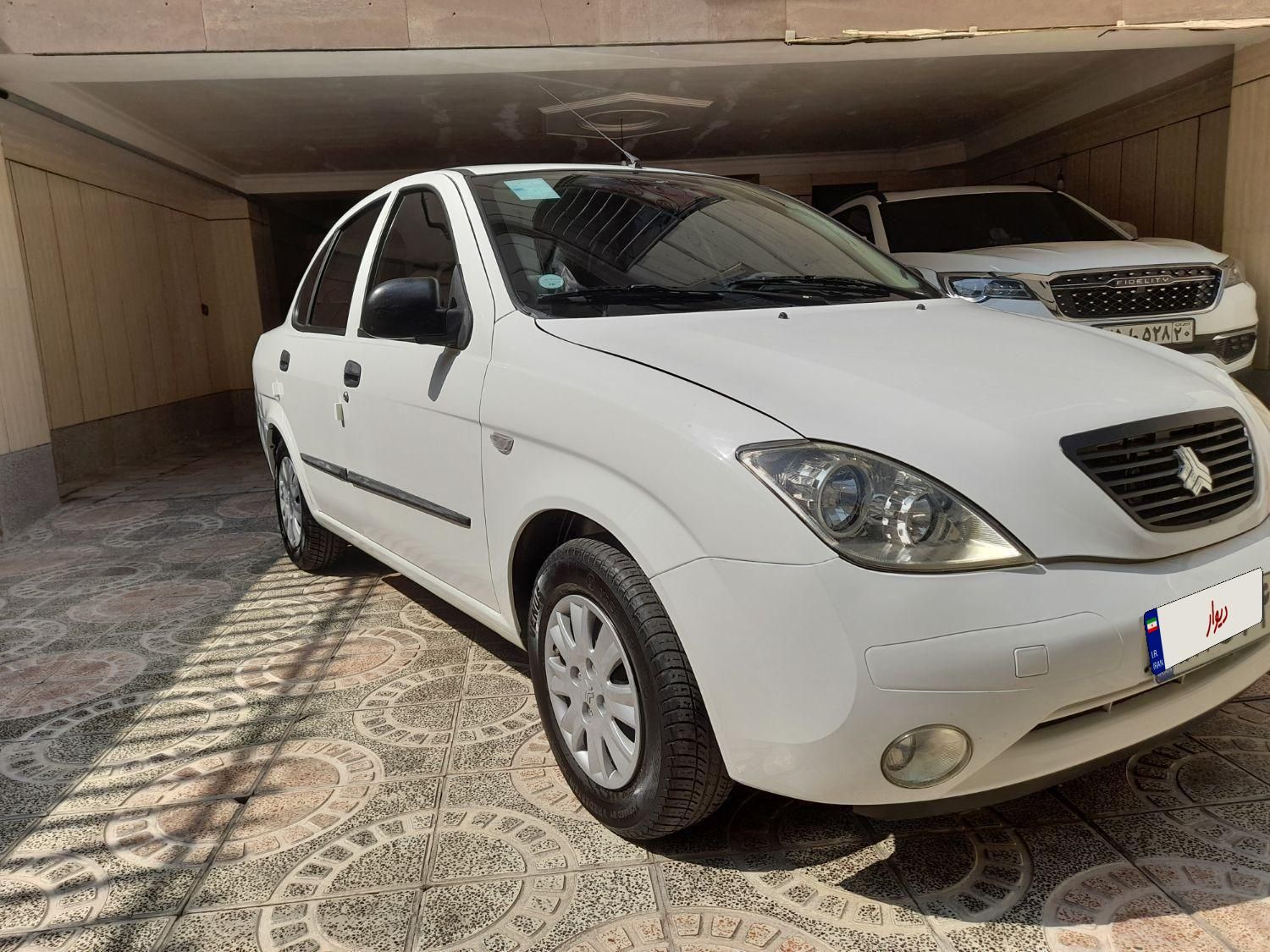 تیبا صندوق دار SX - 1400