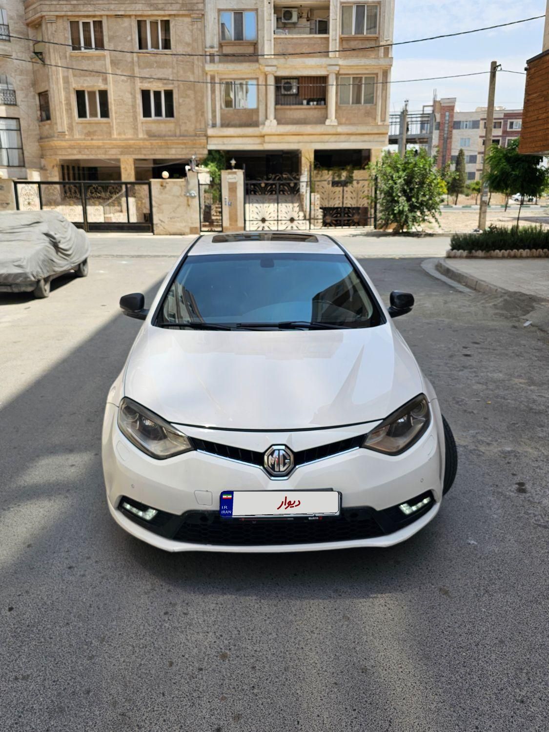 ام جی 6 لیفت بک GT فیس قدیم - 2015