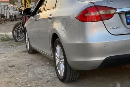 جک J5 اتوماتیک - 1394