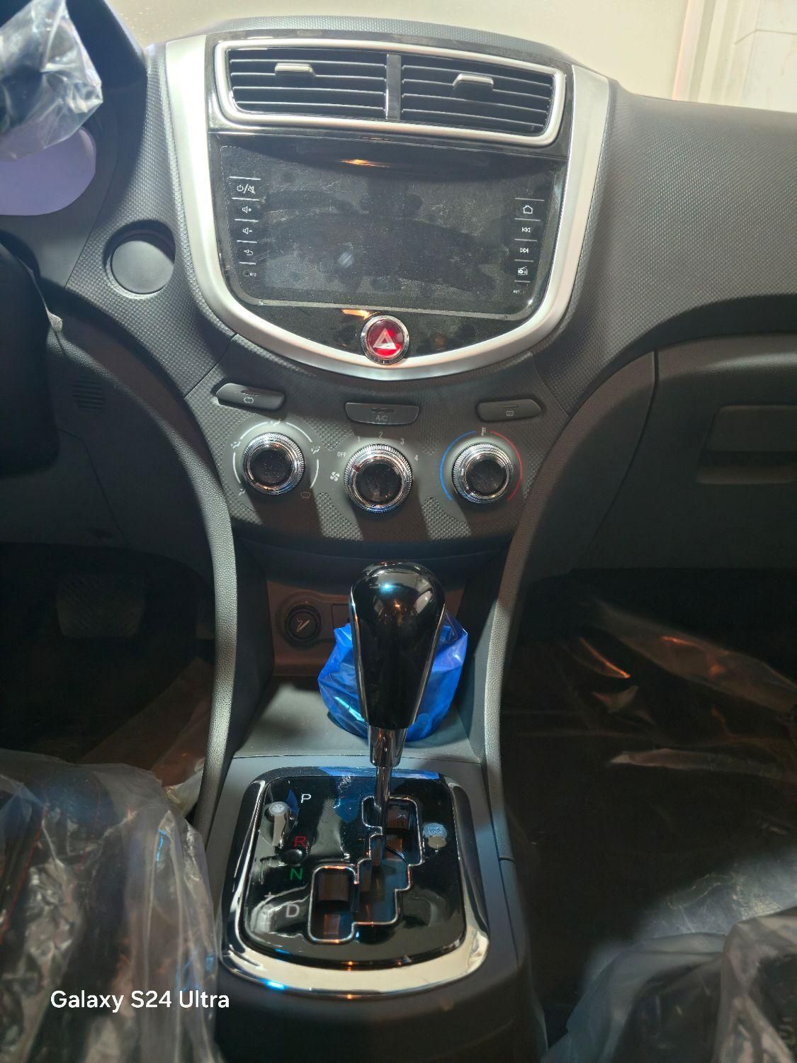 جک J4 اتوماتیک ساده - 1404
