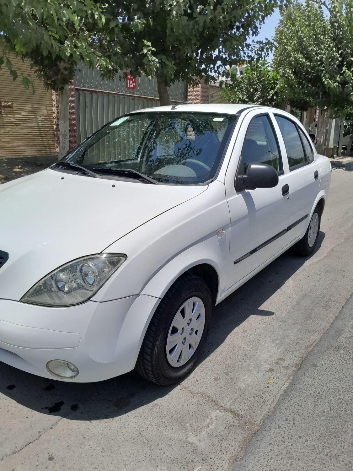 تیبا صندوق دار SX - 1398