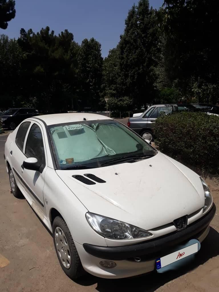پژو ۲۰۶ صندوق دار v8 - 1398