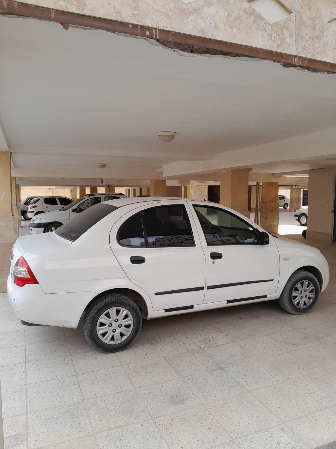 تیبا صندوق دار SX - 1399