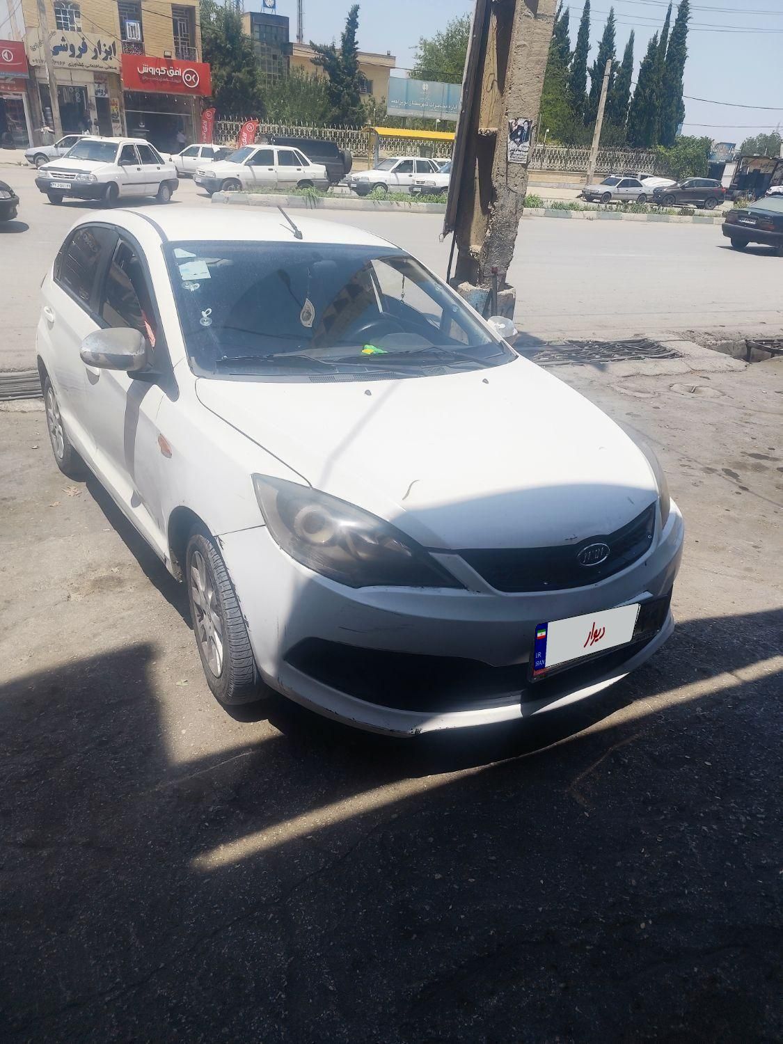ام وی ام 315 هاچ بک ساده دنده ای - 1394