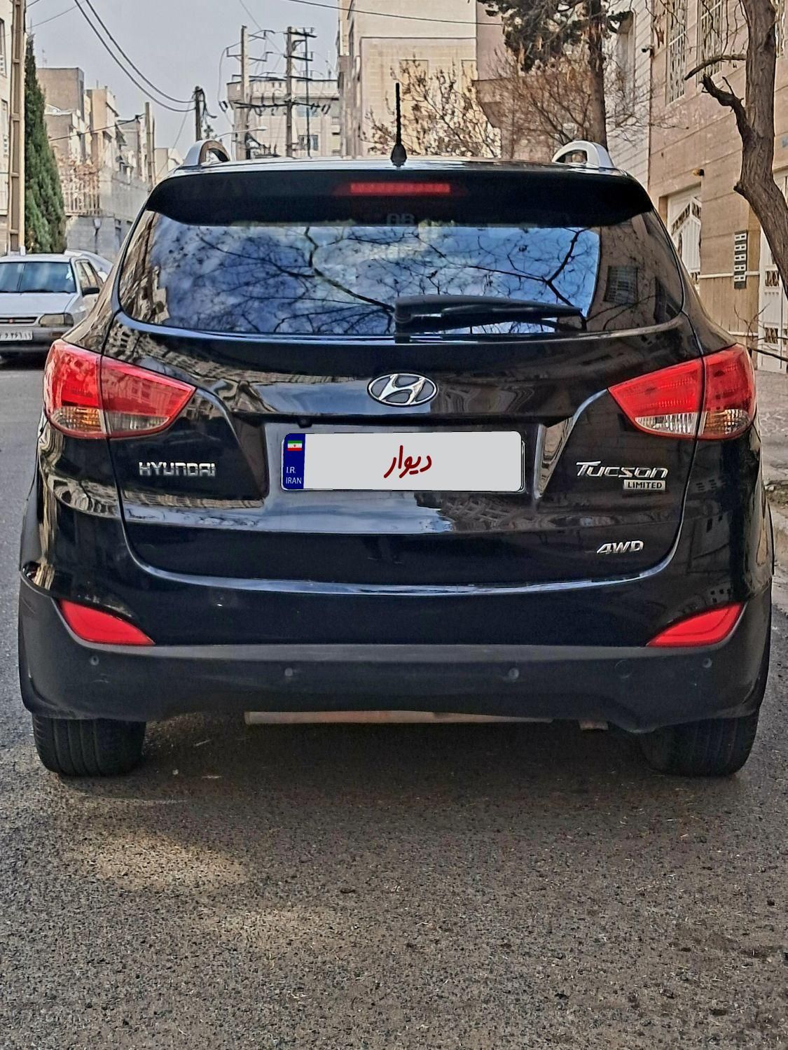 هیوندای توسان جی‌ال‌اس دیفرانسیل جلو - 2012