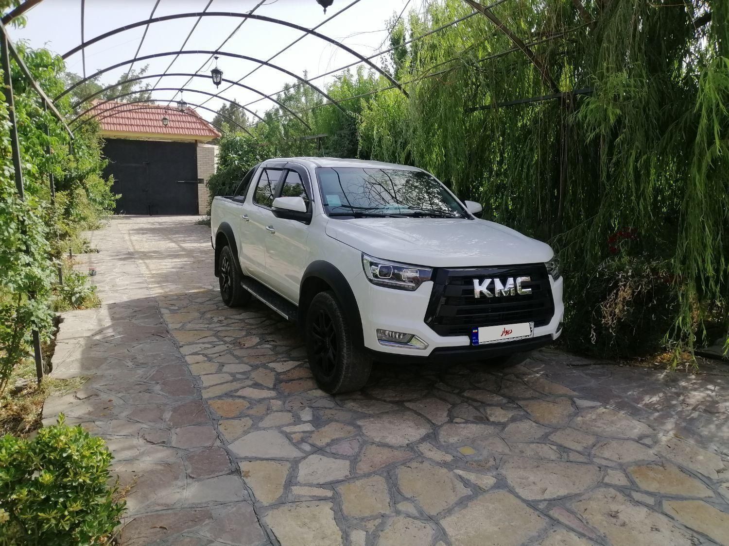 خودرو کی ام سی، T8 آگهی ann_19342331
