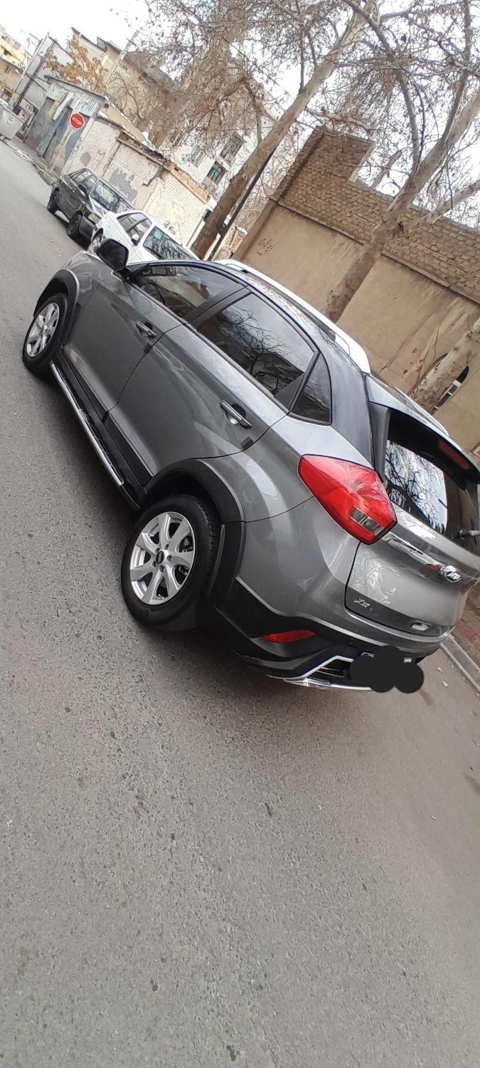 ام وی ام X22 اتوماتیک اسپرت لاکچری - 1400