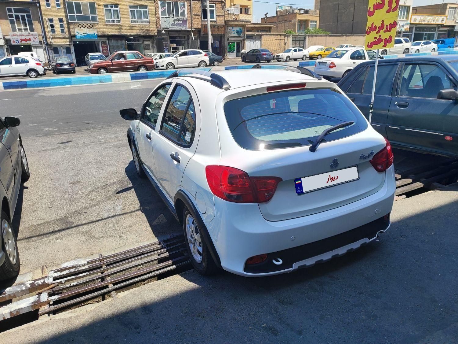 خودرو کوییک، معمولی آگهی ann_19342463