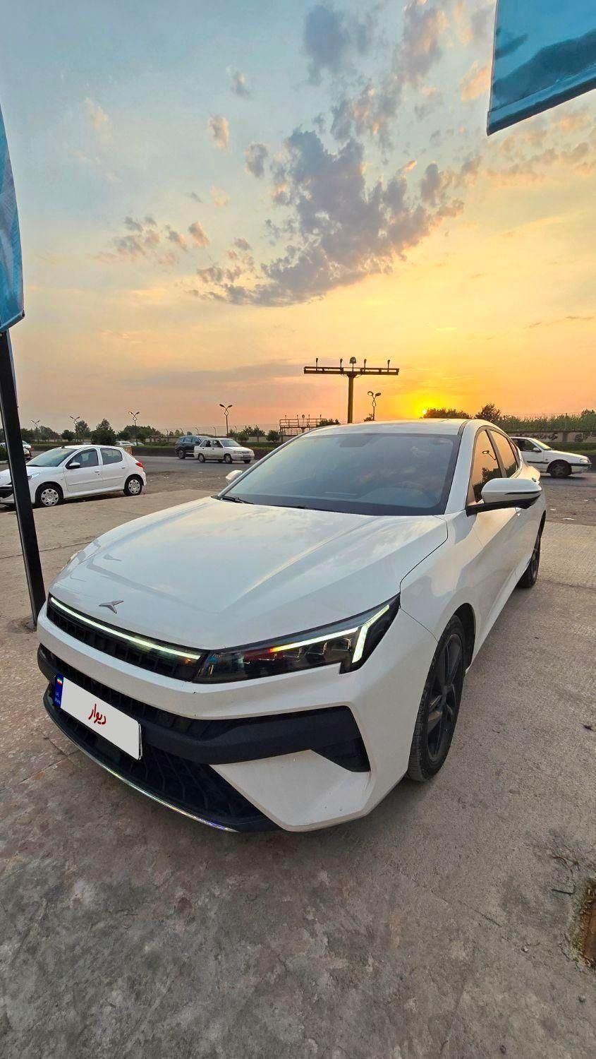 خودرو کی ام سی، J7 آگهی ann_19342474
