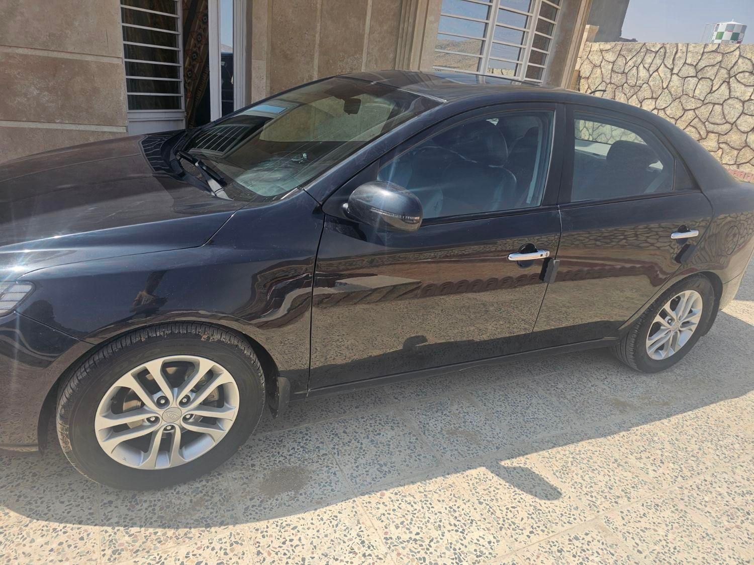 کیا سراتو 2.0 لیتر اتوماتیک GT لاین - 2017