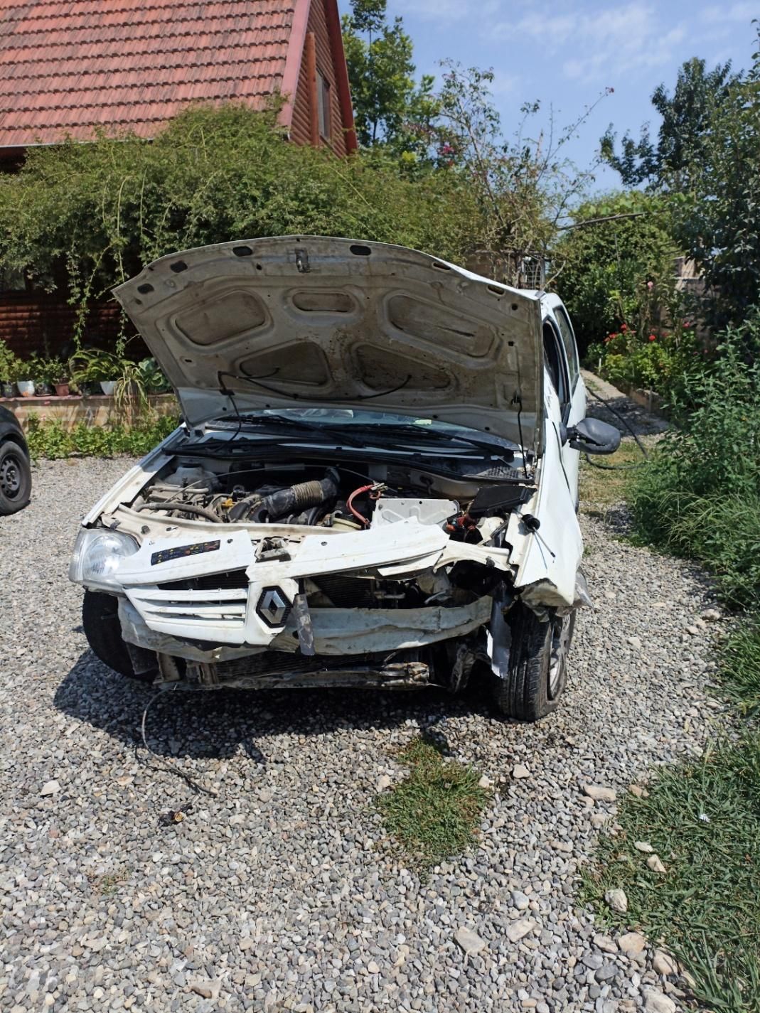 خودرو رنو، تندر 90 آگهی ann_19342498