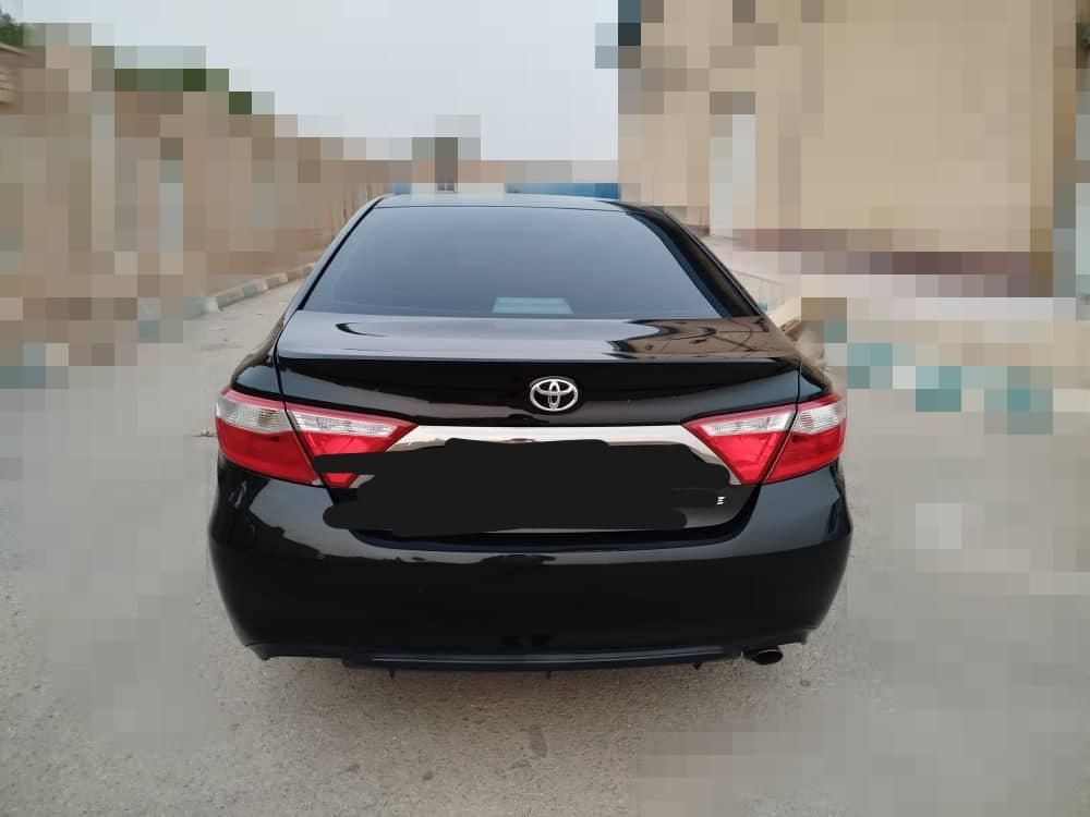 تویوتا کمری XLE - 2016
