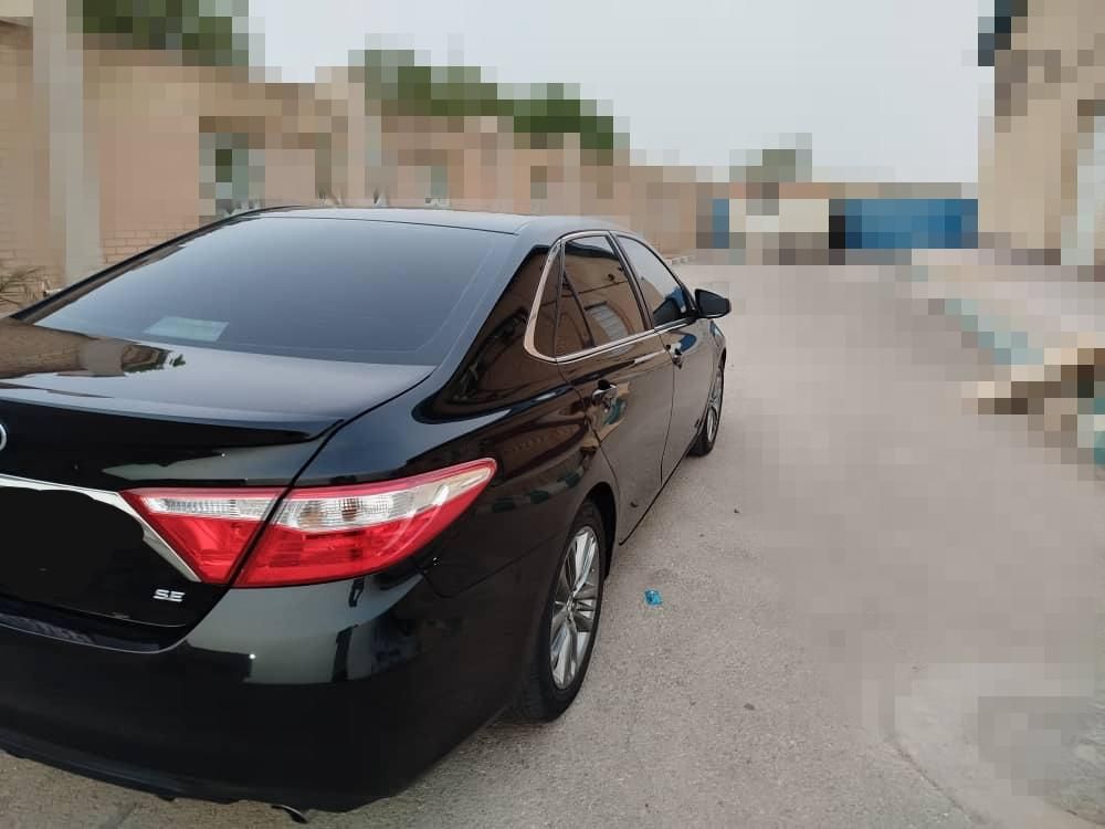 تویوتا کمری XLE - 2016