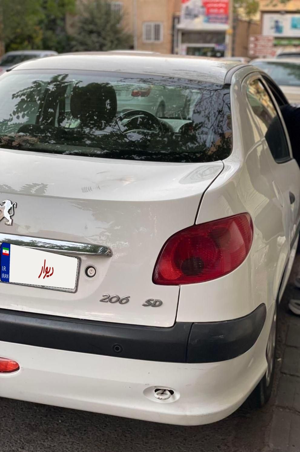 پژو ۲۰۶ صندوق دار v8 - 1395