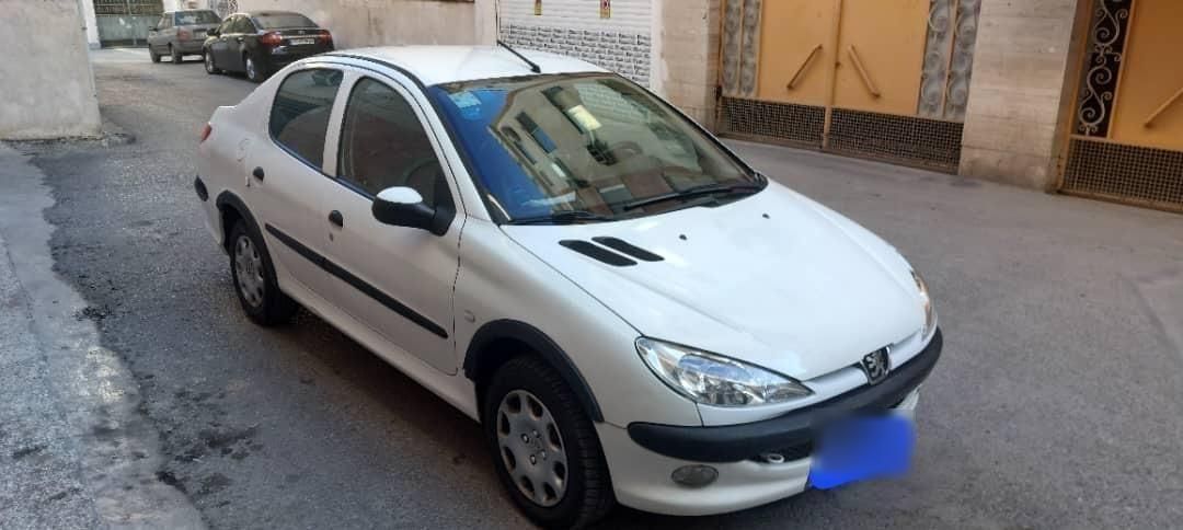 پژو ۲۰۶ صندوق دار v8 - 1389