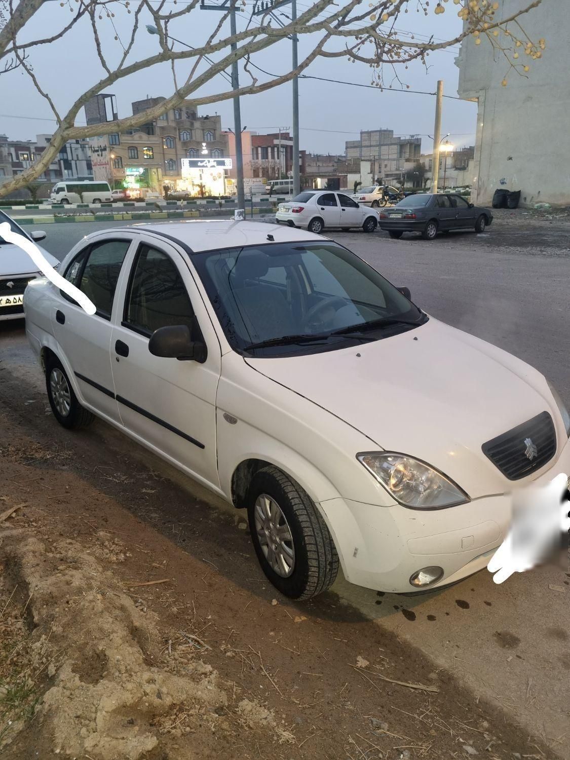 تیبا صندوق دار SX - 1400