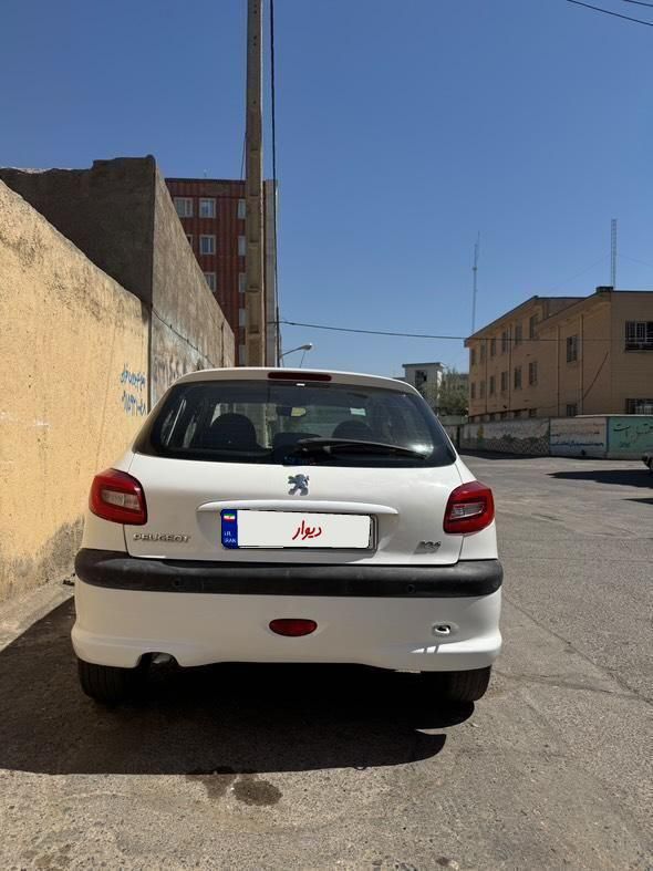 پژو 206 تیپ 5 - 1395