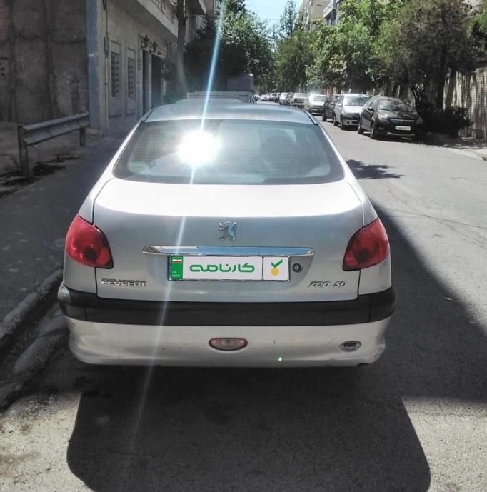 پژو ۲۰۶ صندوق دار v8 - 1389