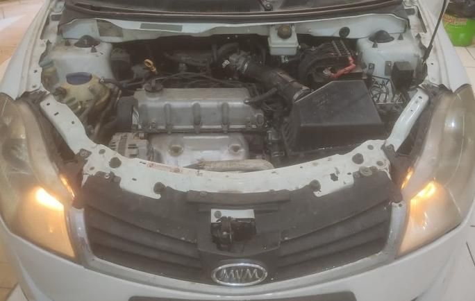 ام وی ام 315 هاچ بک ساده دنده ای - 1392