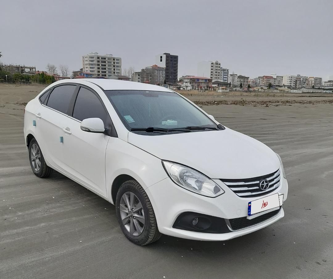 جک J4 اتوماتیک ساده - 1402