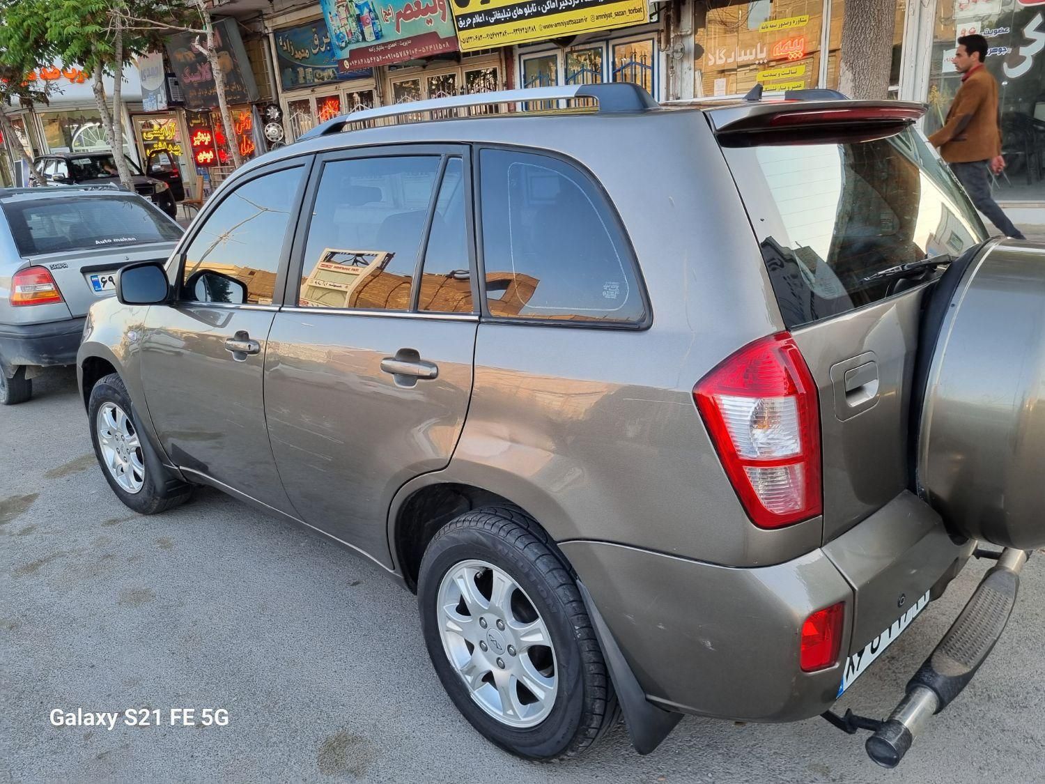 ام وی ام X33 دنده‌ای ساده - 1395