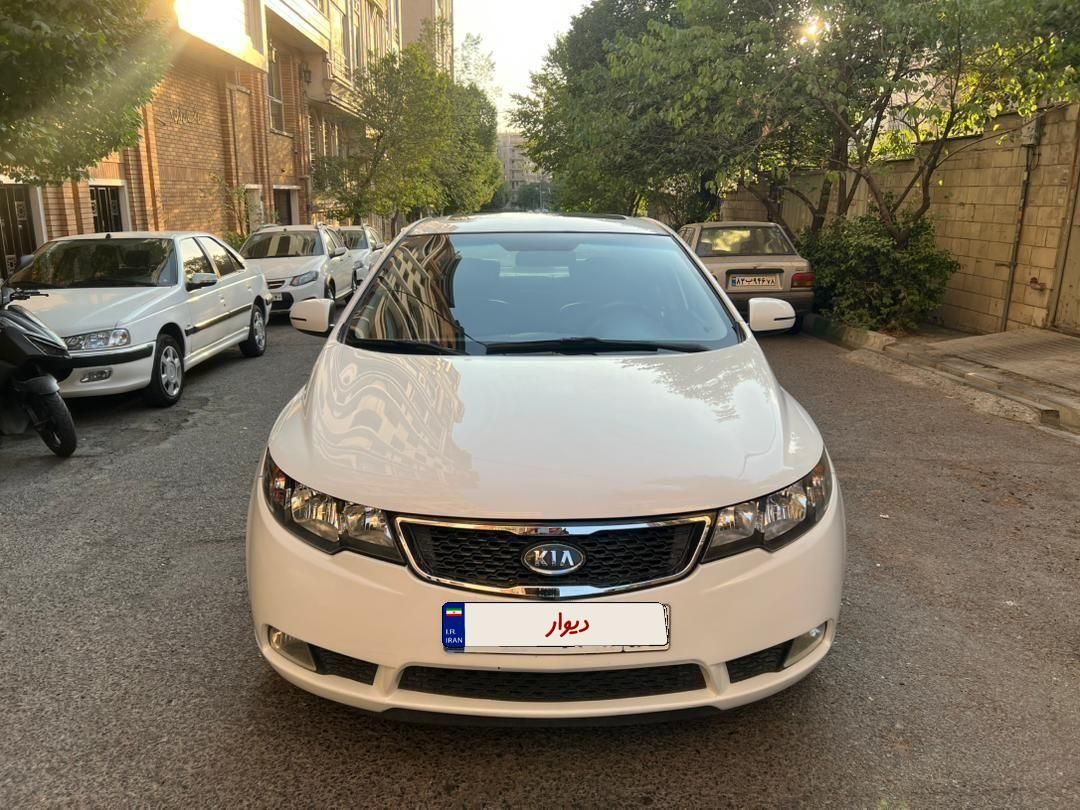 خودرو کیا، سراتو مونتاژ آگهی ann_19344475