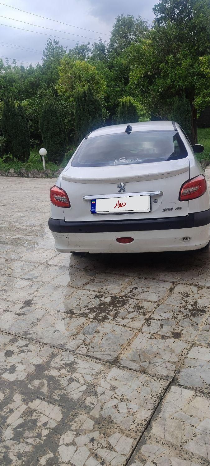 پژو ۲۰۶ صندوق دار v8 - 1393