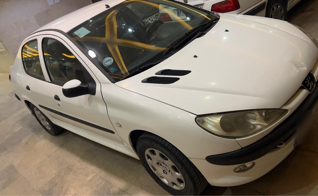 پژو ۲۰۶ صندوق دار v8 - 1396