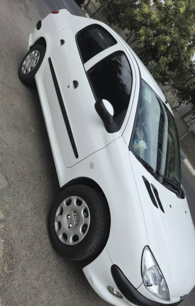 پژو ۲۰۶ صندوق دار v8 - 1399